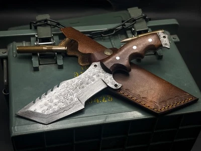 Handmade Damascus Steel Tracker knife Wood Handle, Leather Sheath - Image 1 of 4