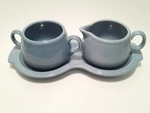 *Vintage Homer Laughlin* Retired Periwinkle Fiestaware Cream+Sugar(no liid)+Tray - Picture 1 of 4