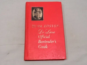 Vintage Old Mr Boston De Luxe Official Bartender's Guide, 52nd Printing, 1972 - Picture 1 of 4