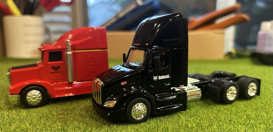 dcp peterbilt Foto 1 de 3