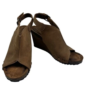 Diba echte braune Wildleder Boho Keilabsatz Messing Nieten Detail Keilabsatz Sandalen Damen 8,5 - Bild 1 von 9