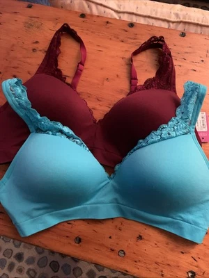 Lote Ambrielle de 2 Sutiãs Diários Sem Costura Lounge Sem Fio Tamanho GG Novo com Etiquetas - Imagem 1 de 4