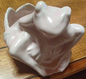 Niloak Pottery Vintage ceramic frog planter Light Pink Shade 1930-1940 - Picture 1 of 8