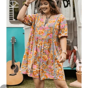 Rusttydustty 1X Orange Pink Floral V-Neck Babydoll Tunic Dress with Lace Trim - Picture 1 of 9