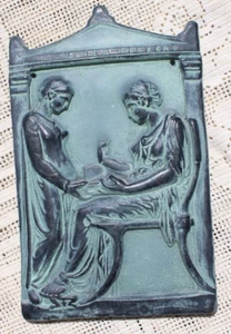 N. 26 Igisso Proxenou Terra Cotta Placca da parete Dio greco Made in Greece - Foto 1 di 5