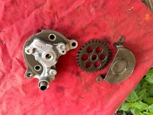 1987 Honda XL250R XL 250 OEM Oil Pump w Gear and Cover - Picture 1 of 7