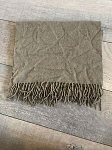 MARC JACOBS 100% Cashmere Scarf Size One Size