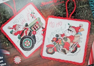 Trattore e Moto Babbo Natale - Rivista Modello punto croce - Ornamenti Giocattoli Ragazzo - Foto 1 di 1