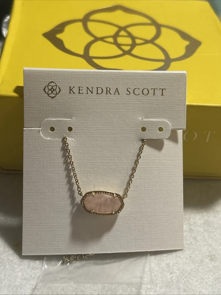 Kendra Scott Elisa Pendant Necklace In Rose Quartz