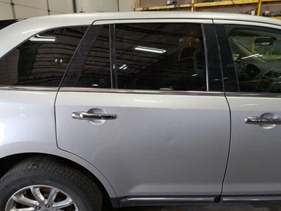 2014 Mkx Right Passenger Side Rear Door Assembly Color: Silver Ux Foto 1 de 4