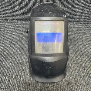 "Casco de soldadura de oscurecimiento automático Lincoln Elecric K3057-1 pantalla de 4"" X 5""" - Imagen 1 de 6