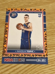 2025 Panini Haunted Hoops Orange Pumpkin #267 Nikola Topic - Bild 1 von 2