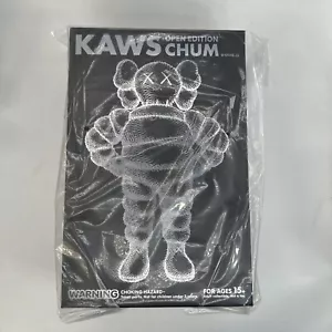 Modellino in vinile KAWS 2022 edizione aperta CHUM Black Companion Medicom giocattolo - Foto 1 di 5