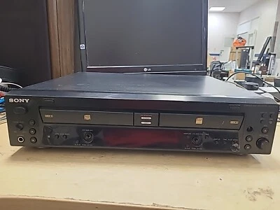 ISony RCD-W100 Compact Disc Player and Recorder - SPARES OR REPAIRS - Image 1 of 4