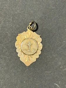 Antique religious medals in SILVER "JESUS IN THE CROSS" (1 X 1 CM) - Picture 1 of 2