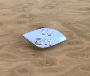 Mercedes-Benz Pin E-Klasse "211" Baureihe Projekt Schmuckpin Pin  silber - Bild 1 von 2