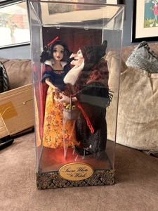Disney Limited Edition Fairytale Designer Dolls - Snow White And Hag - Picture 1 of 7