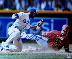 Howie Kendrick Autographed 16X20 Photo Dodgers Tag at Second Beckett B10980 - Picture 1 of 2