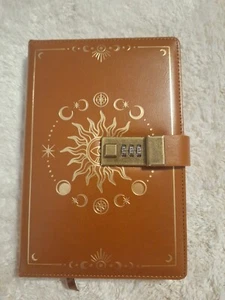 Persönliches Tagebuch Tagebuch mit Schloss, 224 Seiten braun Leder Sonne Mond linierte Seiten - Bild 1 von 4