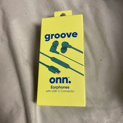 Groove Onn. Tangle-Free Earphones with USB-C Connector Black - BRAND NEW - Image 1 of 3