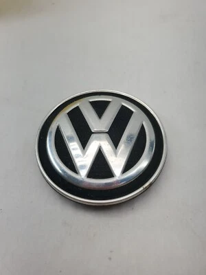 Tapa central rueda Volkswagen Golf Tiguan T-Roc Passat Touran Foto 1 de 4