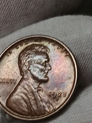 1925-S Lincoln Wheat Cent! AU/MS++ STUNNING RAINBOW TONING M/35 - Image 1 of 4