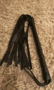 Leather Flogger Whip Tickler Role Play Prop Hen Party Fancy Costume UK SELLER - Picture 1 of 3