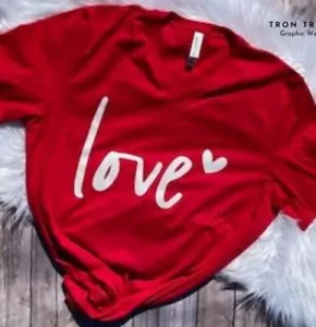 Valentine's Day T- Shirt Large Bella And Canvas Tee Love Heart Galentine's Day - Picture 1 of 1