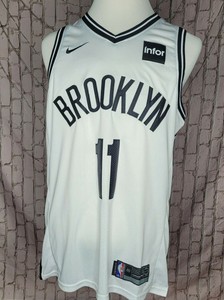 Las mejores ofertas en Kyrie Irving blanco temporada regular Ropa para  aficionados y recuerdos de la NBA | eBay