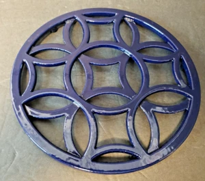 Cast Iron 8" Round Blue Trivet Pot & Pan Holder Decorative Kitchenware Vintage - Picture 1 of 5