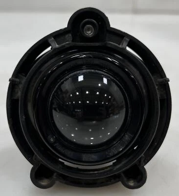 Luz antiniebla GM para Verano Enclave CTS HHR Camaro lado izquierdo o derecho OEM 10335108 Foto 1 de 4
