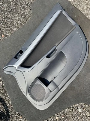 08-15 OEM Mitsubishi Lancer Evolution Front Right Side Door Trim Panel Black — 第 1/4 张图片