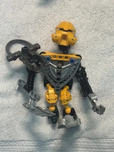 Dekar LEGO Bionicle Matoran of Mahri Nui 8930 - Picture 1 of 2