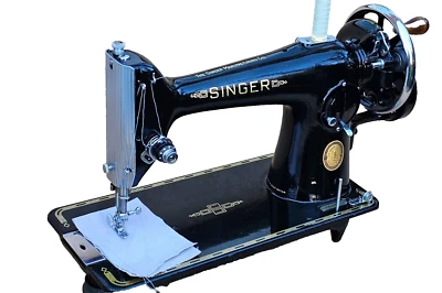 1952 Vintage Singer 201K Hand crank Sewing machine - Image 1 of 4