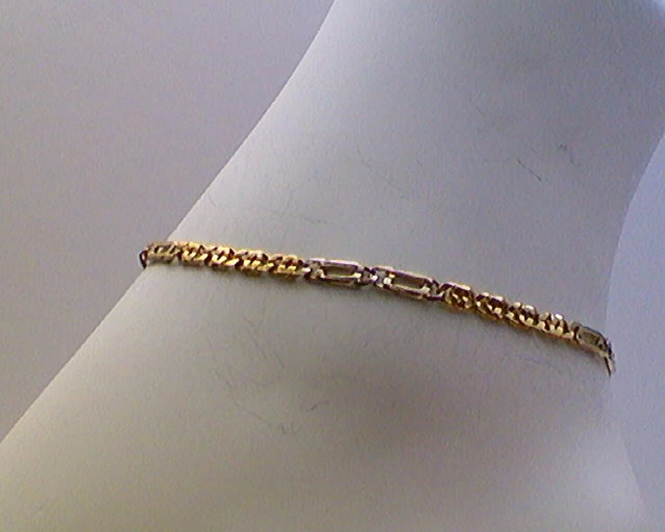 "TOBILLERA CÓNCAVA 14 kt. ESLABONES DE ORO BLANCO AMARILLO Y ELEGANTE" (9 1/4 pulgadas)* Foto 1 de 1