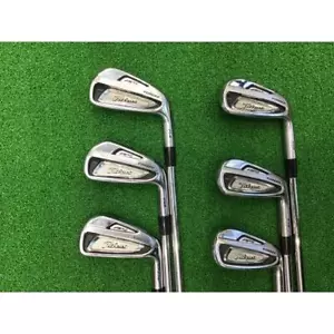 Titleist AP 2 714 Ferro da stiro 5-9 + PW 6pcs Dynamic Gold S200 flex S destr... - Foto 1 di 4