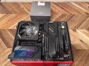 Asus STRIX X670E-E GAMING WIFI ATX AM5 Motherboard + AMD Ryzen 7700 COMBO - Picture 1 of 4