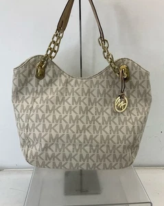 Michael Kors Vanilla Signature Coated Canvas Chain Link Shoulder Bag - Picture 1 of 7