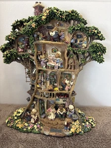 Collectible Boyd’s Bears Treehouse from Danbury Collection - Picture 1 of 18