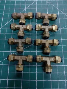 (8) Parker 164P-5 Polytube Brass Tee 5/16" Compression - Picture 1 of 1