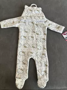Hello Kitty White Baby Girl Long Sleeved Zipper Bodysuit With Hat 2 Piece Set - Picture 1 of 4