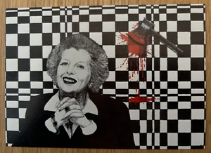 Margaret Thatcher Satirical Postcard How to win at Chequers Julie Firth 1990's - Foto 1 di 4