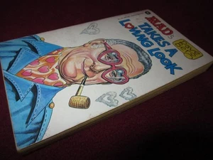 MAD Dave Berg toma un look amoroso. UNREAD SC 0446860832 Love & its Anthesis - Imagen 1 de 10