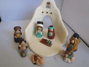 Set Natività Nativi Americani Piuma Bianca Studio Wee Americani 9 Pezzi - Foto 1 di 14