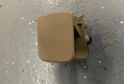 MANIJA PESTILLO PUERTA GUANTERA FURGONETA CHEVY VENTURE BRONCEADA Pontiac Montana Silhouette 99  Foto 1 de 3