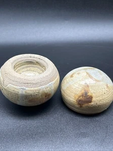 Macetas redondas firmadas con ataúd MCM Pottery Air Plant Bowls - Imagen 1 de 16