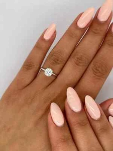 Anello solitario con diamante lab round 1 ct oro 18k 750 , solitaire diamond - Foto 1 di 10