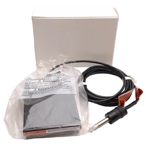 Dymax Linemaster 40402 T-91-S Foot Pedal Switch, 250VAC 15A SPDT 1/4" Phone Jack - Picture 1 of 5