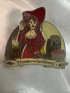 Prendedor 3D cabeza roja de Piratas del Caribe de Disney - Imagen 1 de 4
