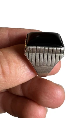 STRANGER THINGS 4: Dustin’s Black Onyx Ring Vintage Sterling Silver Onyx Sz 8 - Image 1 of 4